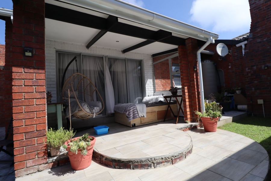 4 Bedroom Property for Sale in Sherwood Eastern Cape